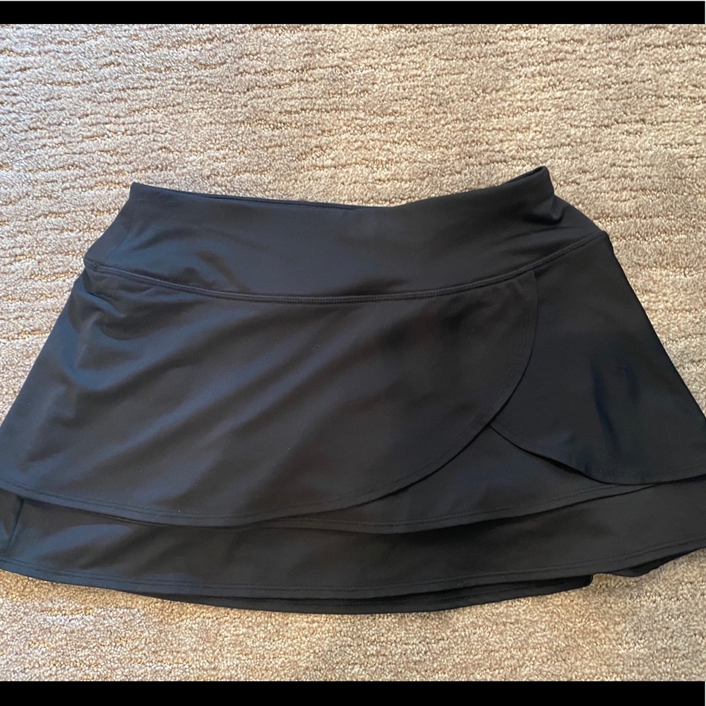 Athleta Multi Layered Ruffle Skort